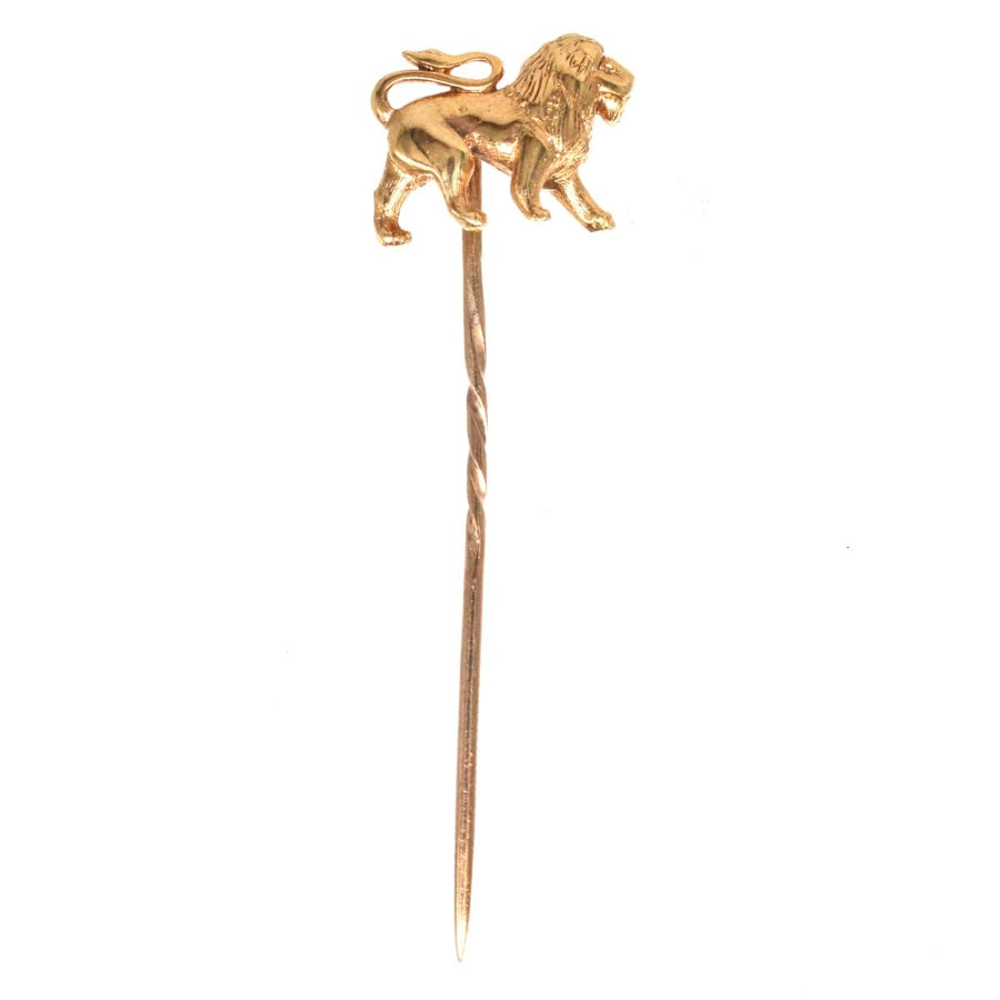 1950s vintage 9ct gold lion tie pin, beautifully crafted, ideal for adding elegance to a silk tie.