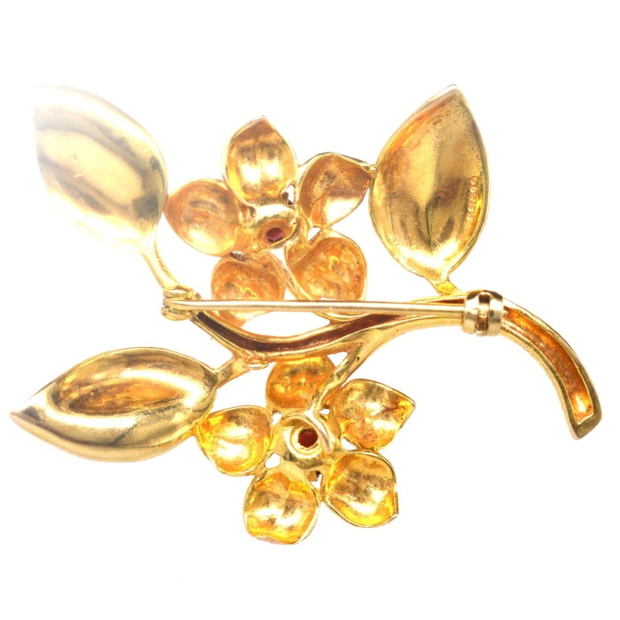 1960s 9ct gold and garnet floral spray brooch, beautifully crafted and perfect for dresses or jackets.
