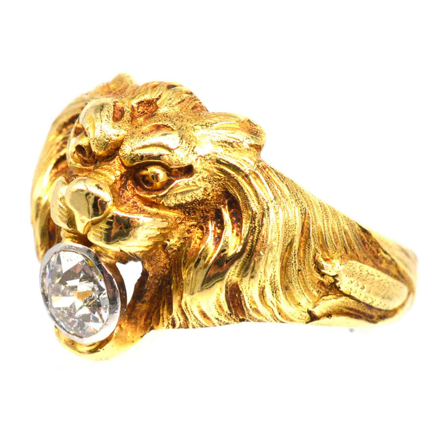 18ct gold lion head ring featuring diamond, showcasing Art Nouveau design, circa 1900, with intricate details.