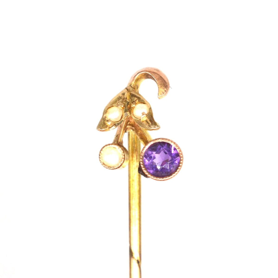 Art Deco 9ct gold tie pin featuring amethyst and pearl, floral design, vintage circa 1920s accessory.
