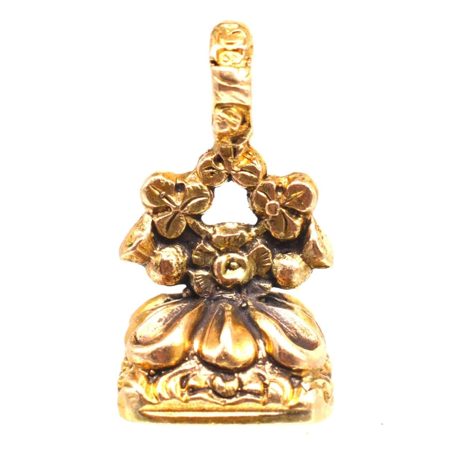 Georgian 15ct gold seal featuring floral motifs representing Great Britain, dated to the 1800s.
