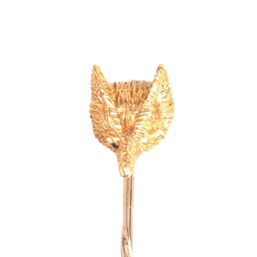 Vintage 1970s 9ct gold tie pin with intricately designed fox head, made in Birmingham by Payton, Pepper & Sons Ltd.