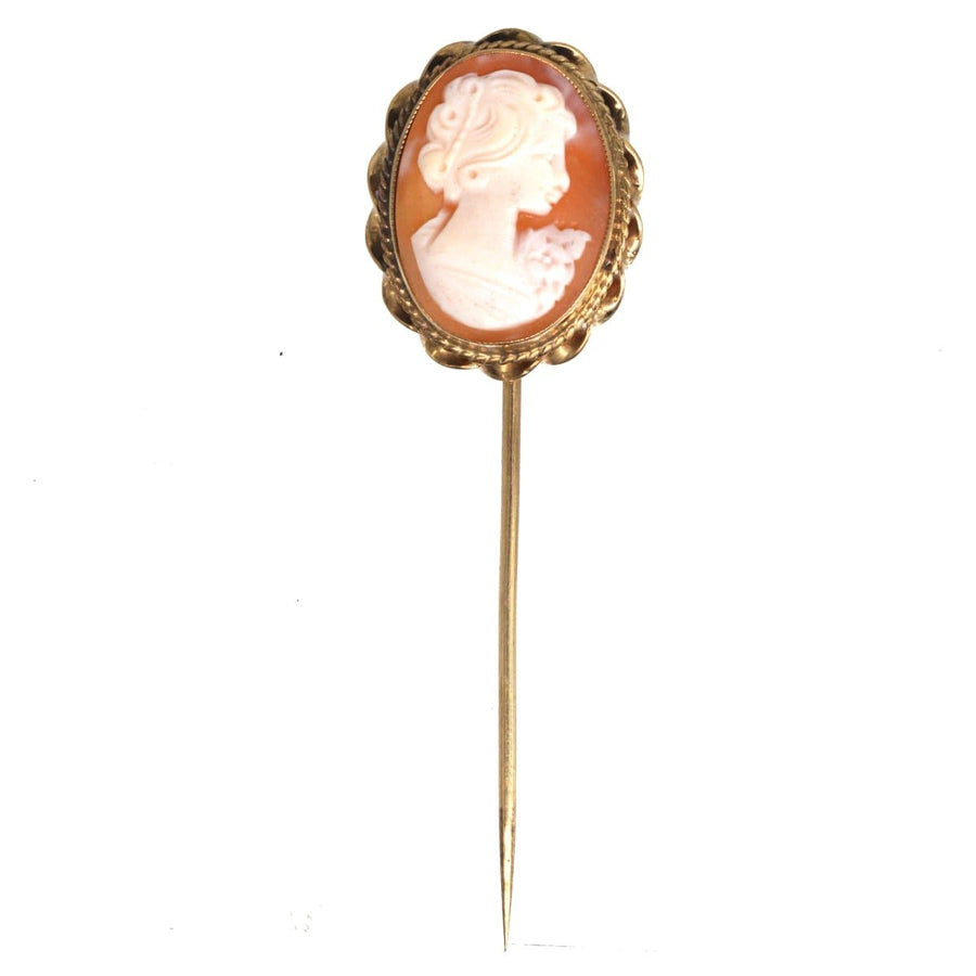 Vintage 1970s 9ct gold Victorian revival shell cameo tie pin with ornate oval frame and portrait.