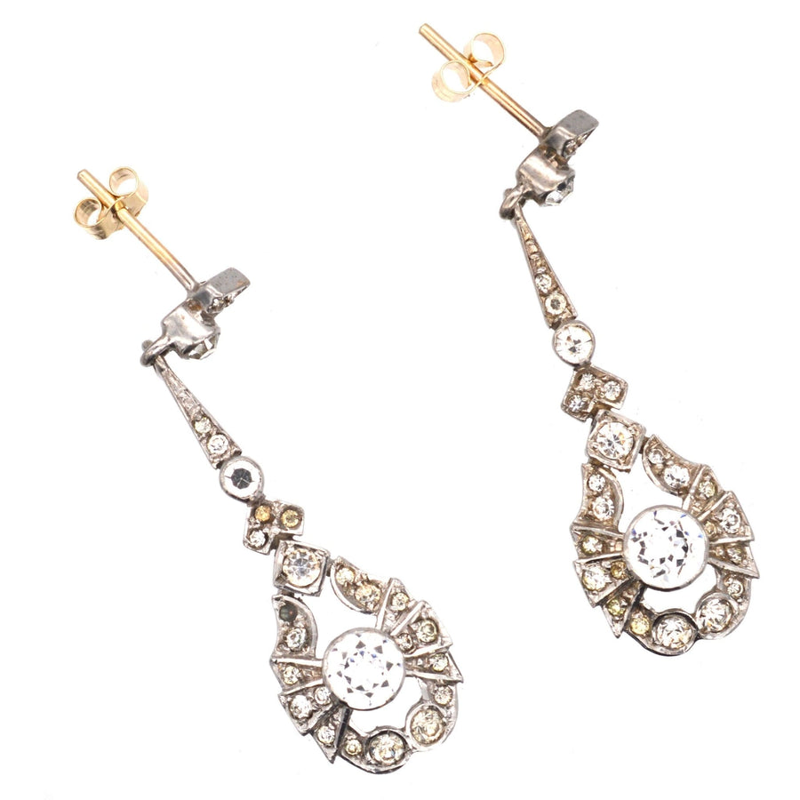 Art Deco silver and paste earrings with sparkling details, ideal for weddings and elegant parties.
