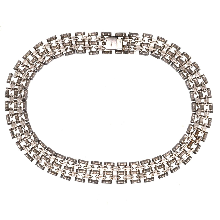Art Deco silver paste choker necklace featuring elegant design, perfect for small necks and classic events.