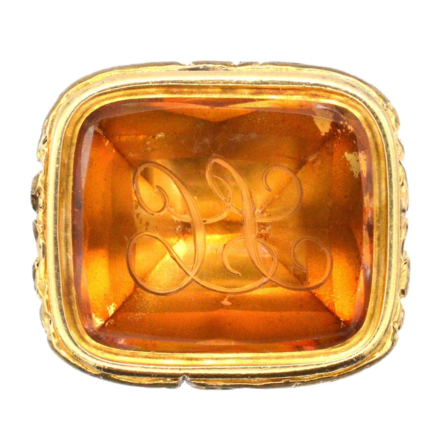 Georgian gold cased seal featuring a citrine intaglio engraved with initials 'SC', circa 1820.