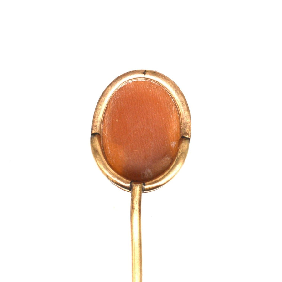 Goldene Krawattennadel aus dem 19. Jahrhundert mit Helmkamee einer römischen Göttin, Vintage-Accessoire aus den 1840er Jahren.