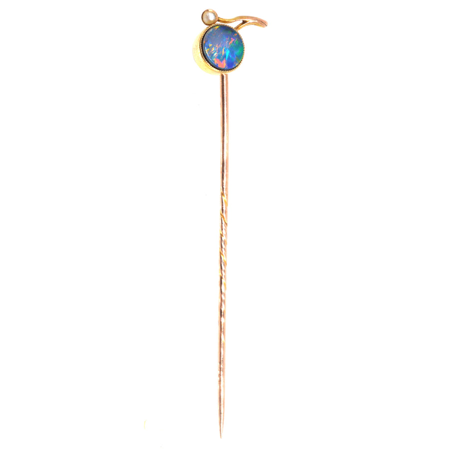 Edwardian 9ct Gold Schwarz Opal Doublet und Perle Krawattennadel