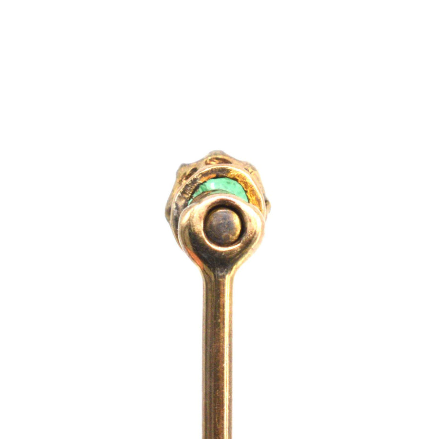 Viktorianische Krawattennadel aus 15 Karat Gold mit einem Smaragd