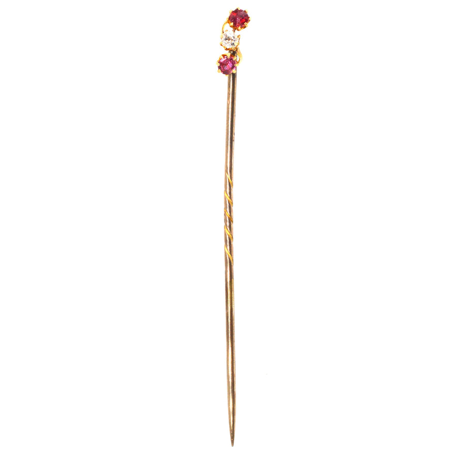 Edwardian 18ct Gold Rubin und Diamant Triple Crossover Krawattennadel