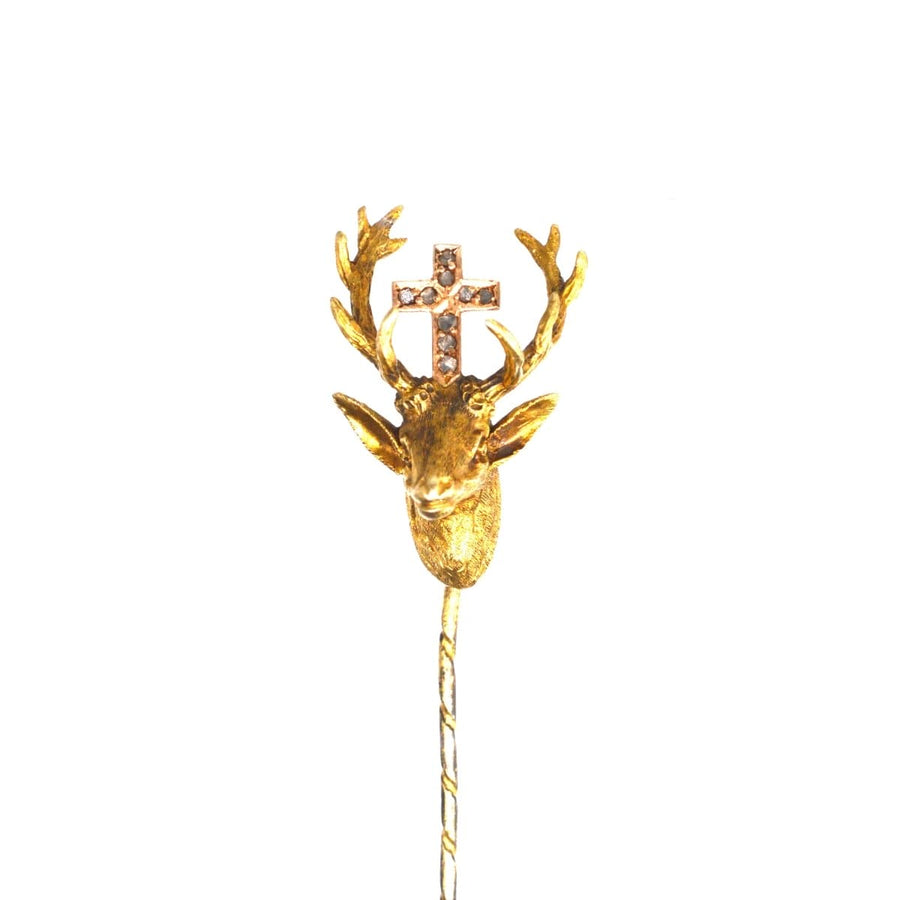 Österreichisch-ungarische Krawattennadel aus 14-karätigem Gold mit St. Hubertus-Hirsch und Rosendiamant-Kreuzmotiv.