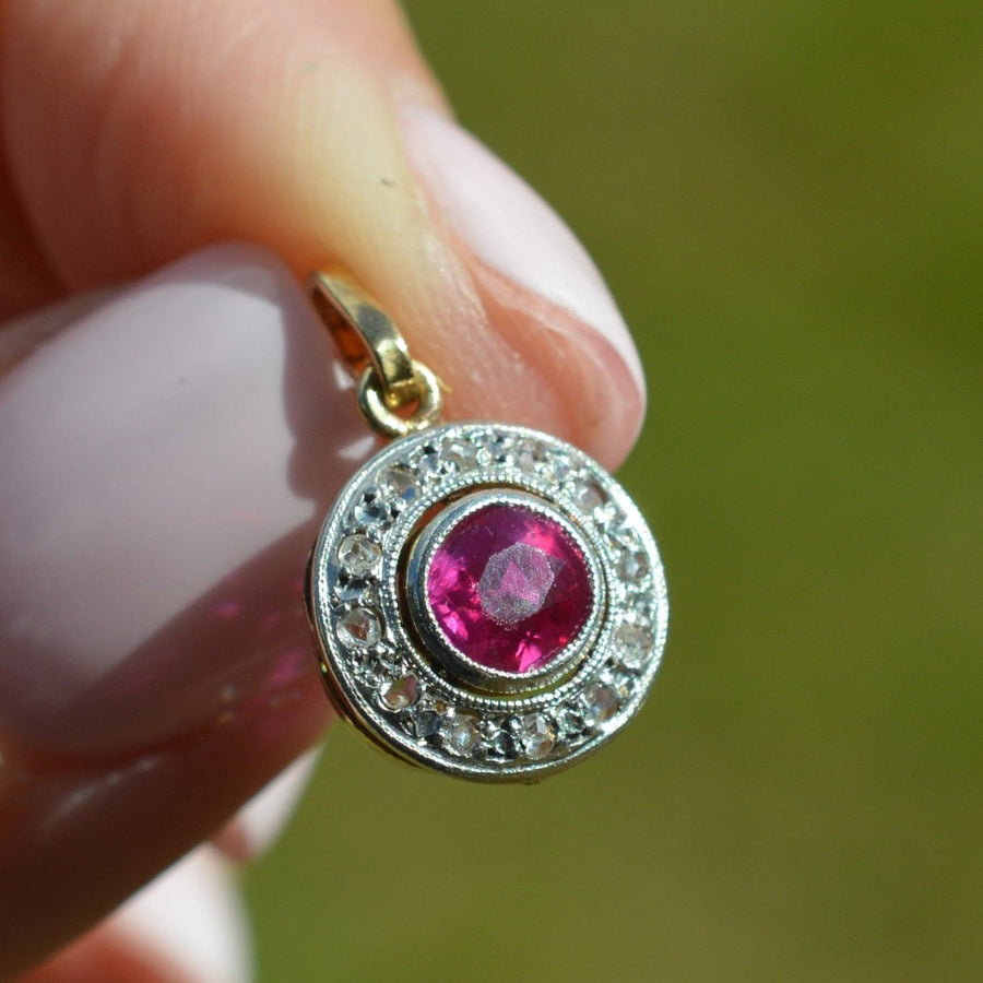 Synthetischer Rubin- und Diamantanhänger mit Rosenschliff aus dem frühen 20. Jahrhundert | Parkin and Gerrish | Antiker & Vintage-Schmuck