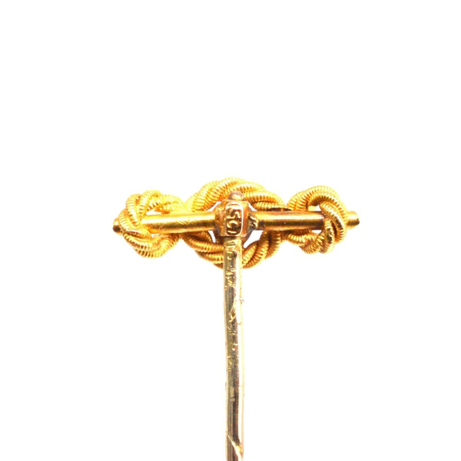 Edwardian 15ct Gold Ruby Triple Infinity Rope Knot Krawattennadel | Parkin und Gerrish | Antique & Vintage Jewellery