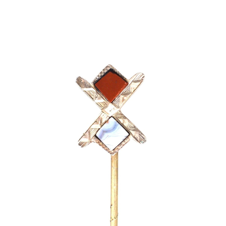 Viktorianische Krawattennadel aus schottischem Silber mit St. Andrews-Kreuz und Edelsteinen aus Jaspis und Achat, Design aus dem 19.