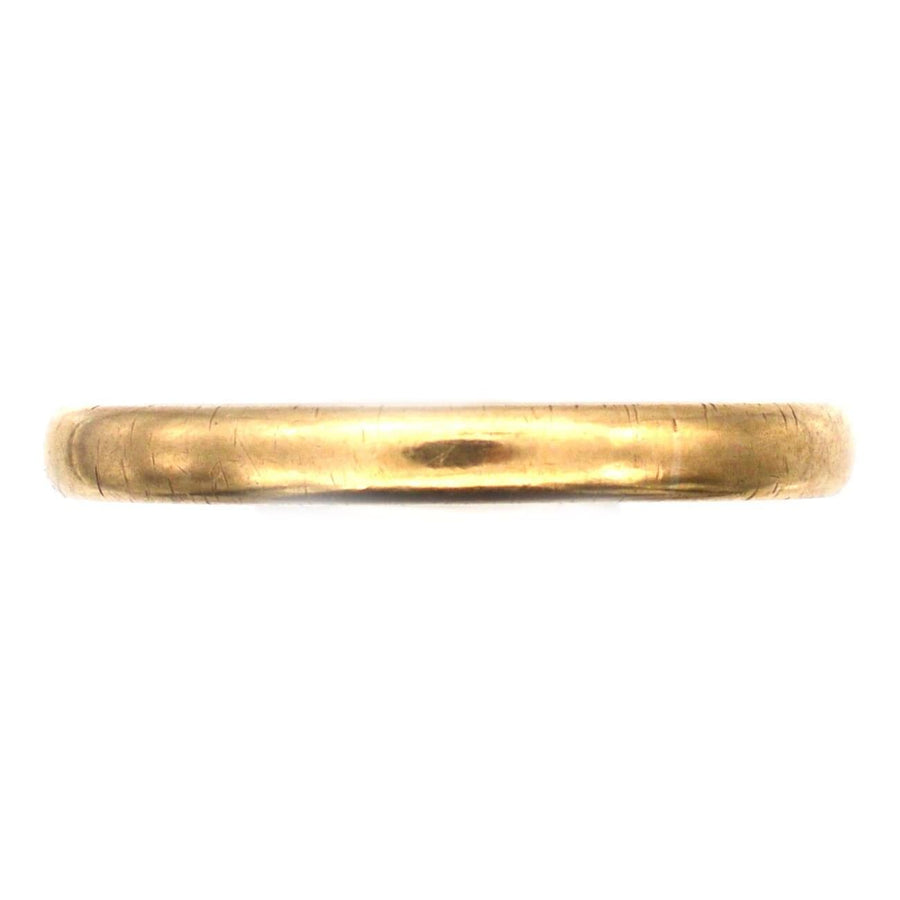 Ehering aus 9 Karat Gold aus den 1940er Jahren, hergestellt in Chester, mit dünnem Schaft, bequemer Passform und historischer Bedeutung.
