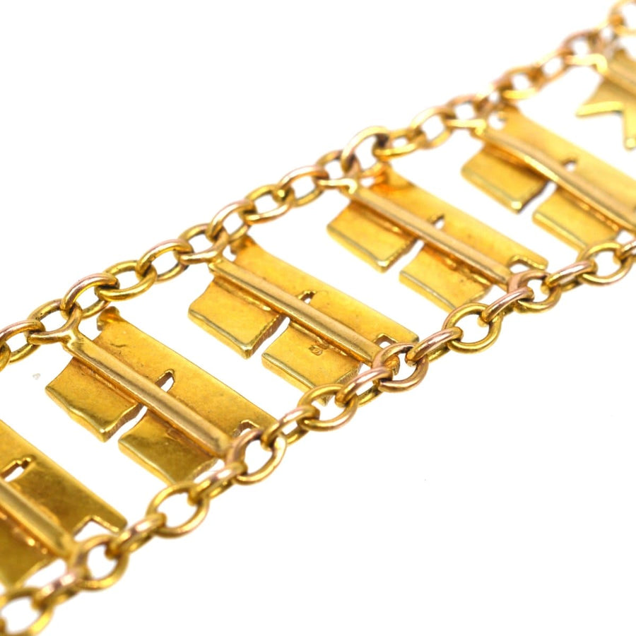 1960er Jahre 9ct Gold nautische Signalflagge Armband mit emaillierten maritimen Flaggen und burgees.