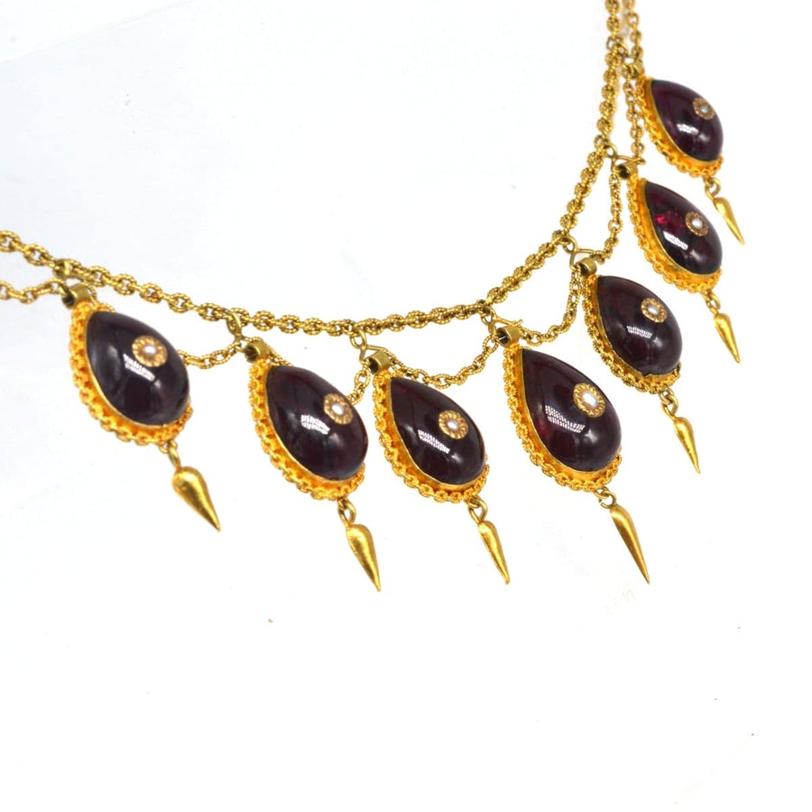 15-karätige Goldkette mit Cabochon-Granaten und Saatperlen, 19. Jahrhundert, um 1870.