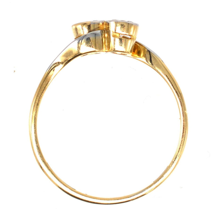 Art-Deco-Ring aus 18 Karat Gold und Platin mit zwei Diamanten "Toi et Moi", elegantes Design.