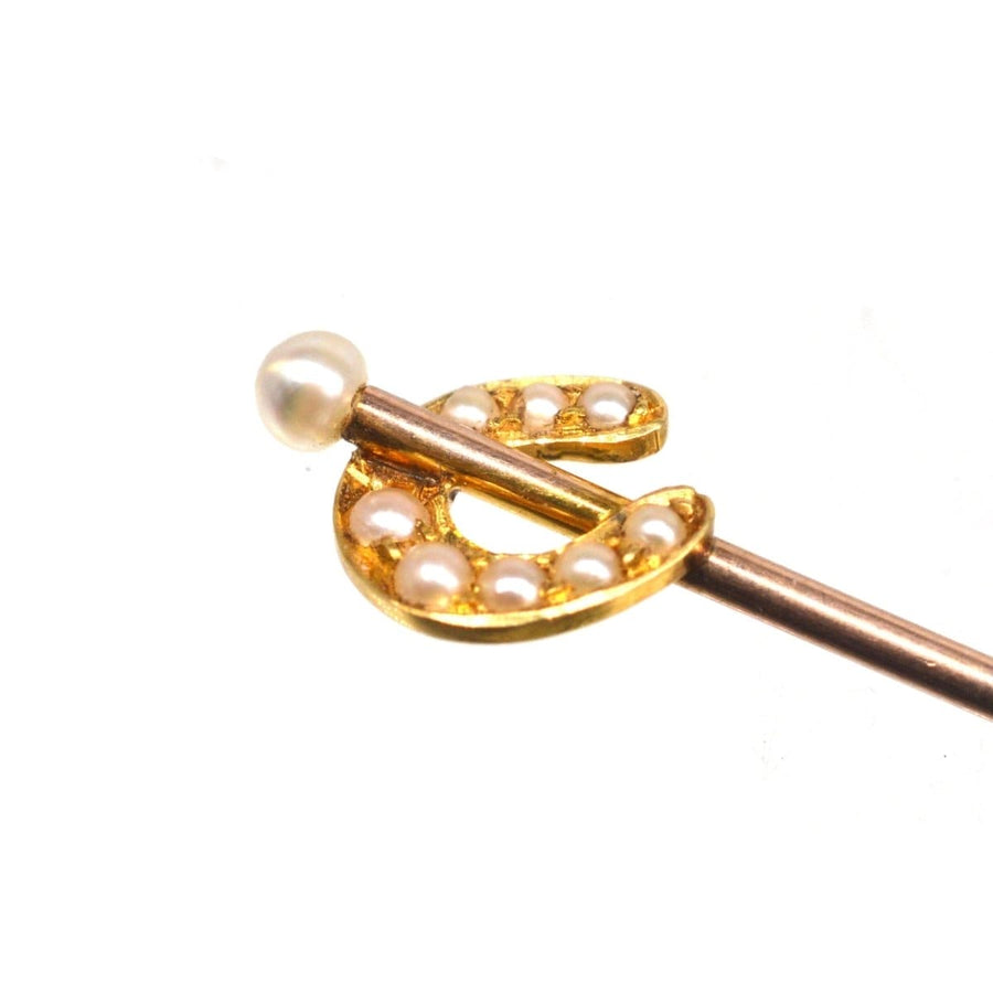 Edwardian 15ct Gold Hufeisen Krawattennadel mit Perlen, symbolisiert Glück und Schutz.