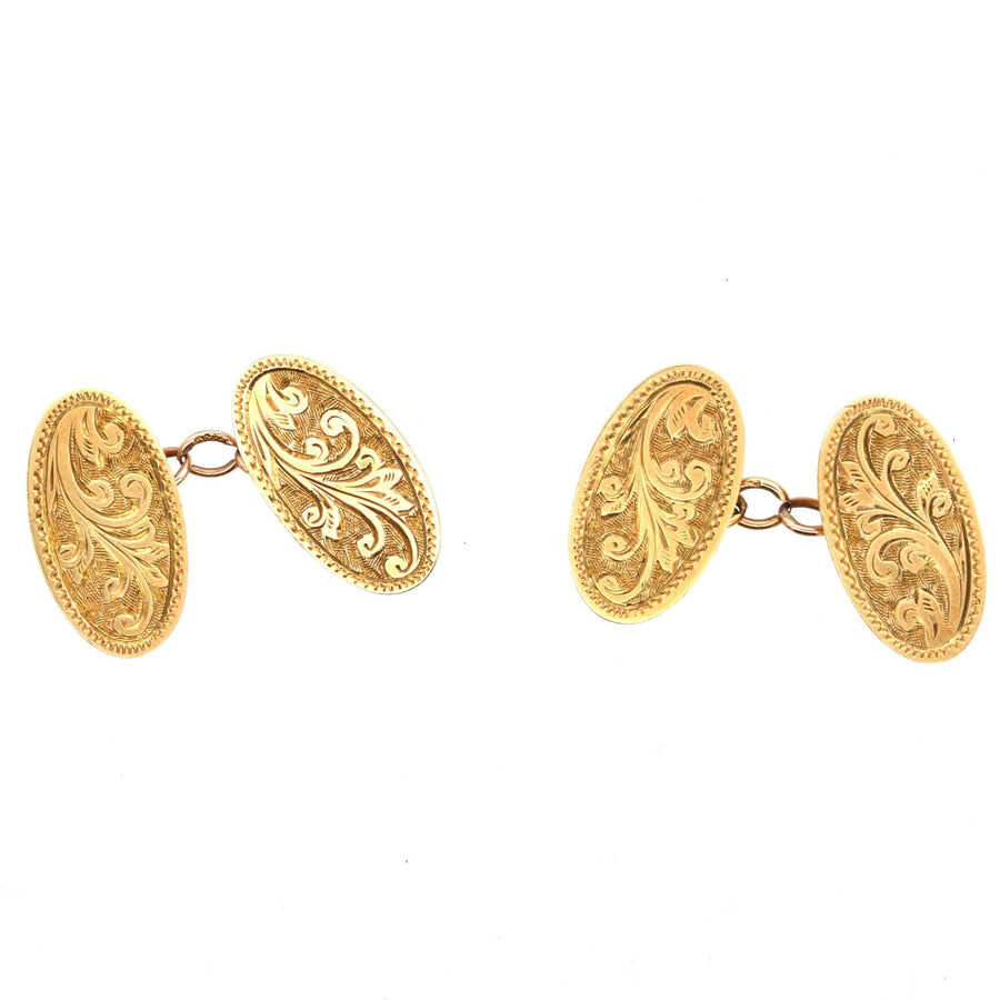 Edwardianische Manschettenknöpfe aus 9-karätigem Gold mit kompliziertem Laubdesign, perfekt für einen klassischen, formellen Look.
