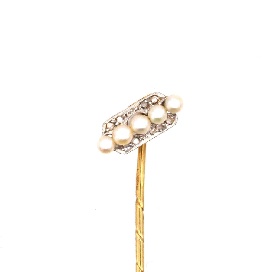 Edwardianische holländische Krawattennadel aus Platin und Gold mit fünf Perlen und Diamanten, perfekt für Seidenkrawatten.
