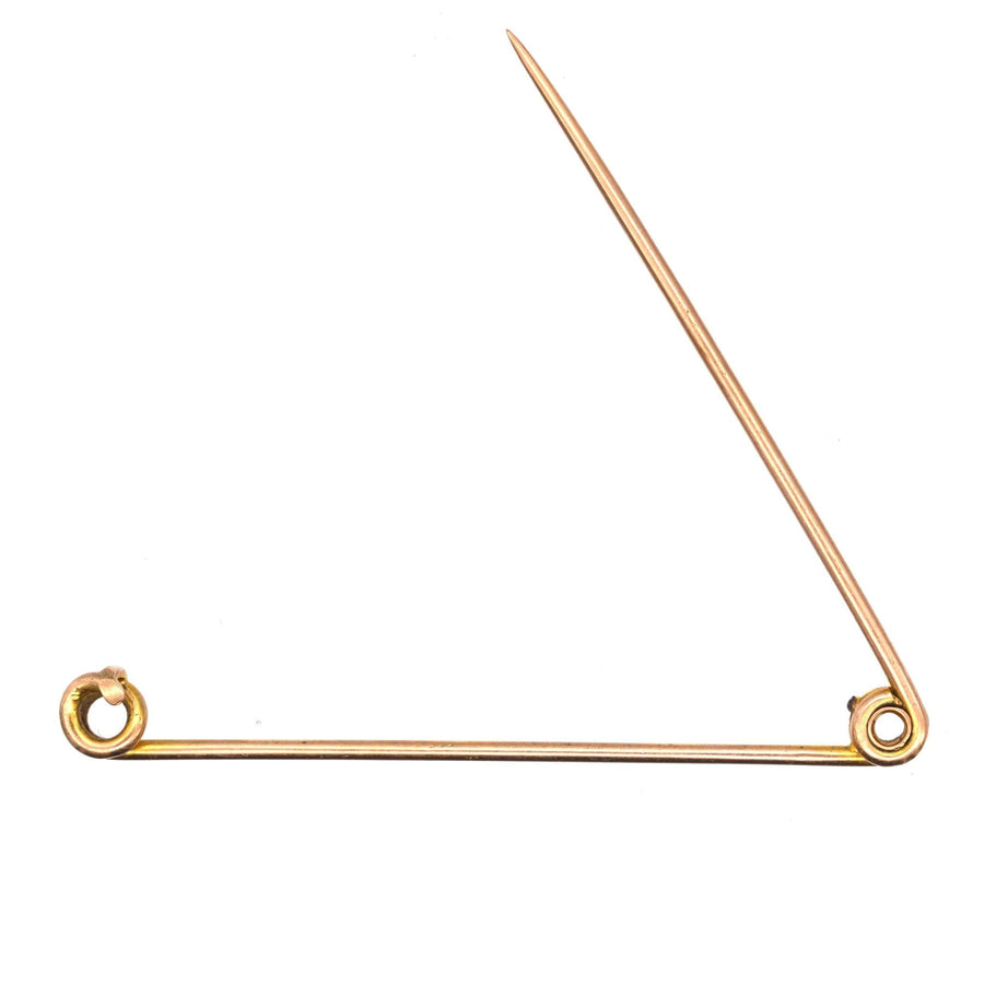 Große viktorianische Brosche aus 9-karätigem Gold, eine klassische Sicherheitsnadel, die sowohl modisch als auch praktisch ist.