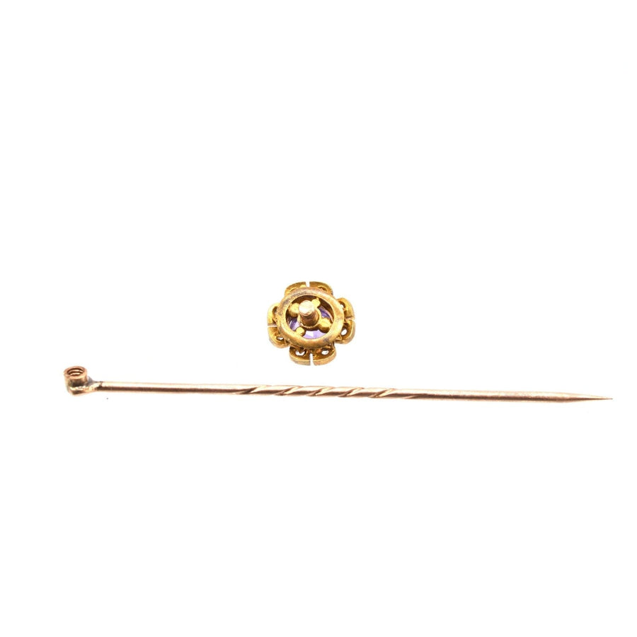 Spätviktorianische Krawattennadel aus 15 Karat Gold mit Amethysten und Diamanten, elegantes Design, ideal für Seidenkrawatten.
