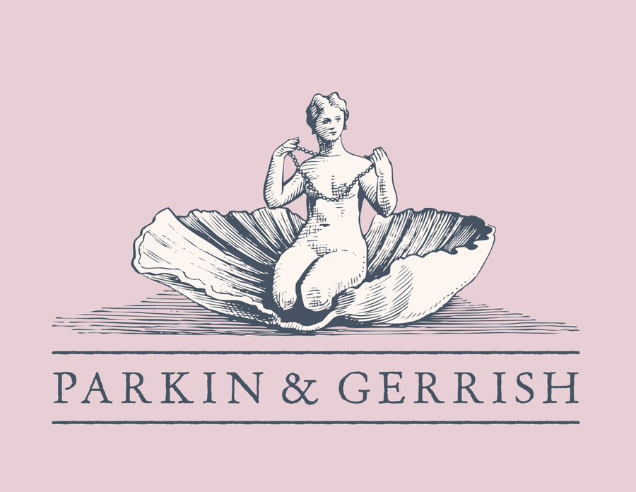 Das Logo von Parkin & Gerrish zeigt eine klassische Figur in einer Muschel, ein elegantes Design auf einem zartrosa Hintergrund.