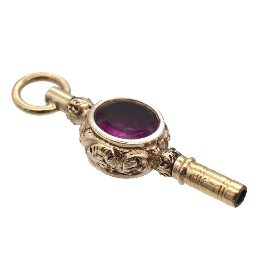 Uhrenschlüssel im Regency-Goldgehäuse mit Blutstein und Amethystpaste, elegantes Anhängerdesign, Handwerkskunst aus den 1820er Jahren.
