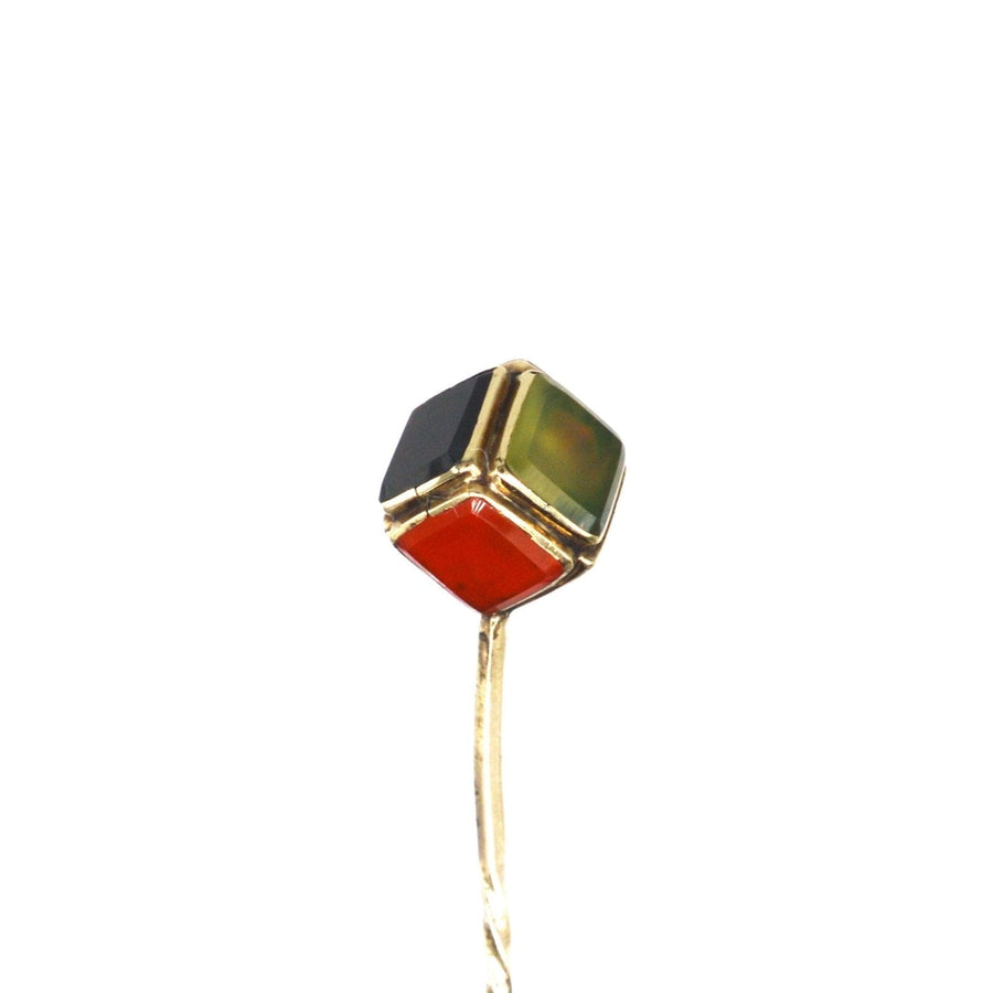Schottische viktorianische Krawattennadel aus 9-karätigem Gold mit Edelsteinen aus Blutstein, Chalcedon und Karneol.