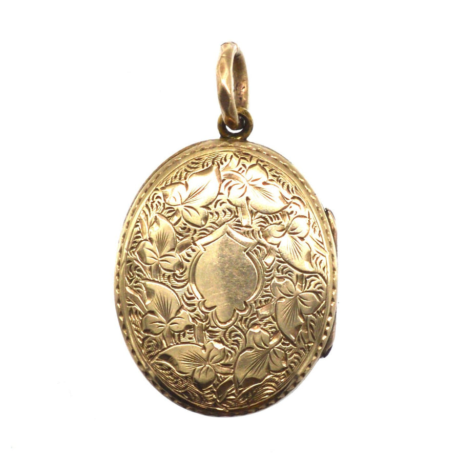 Viktorianisches Blumenmedaillon aus 9-karätigem Gold mit Rosen- und Efeu-Motiven, ideal, um schöne Erinnerungen zu bewahren.
