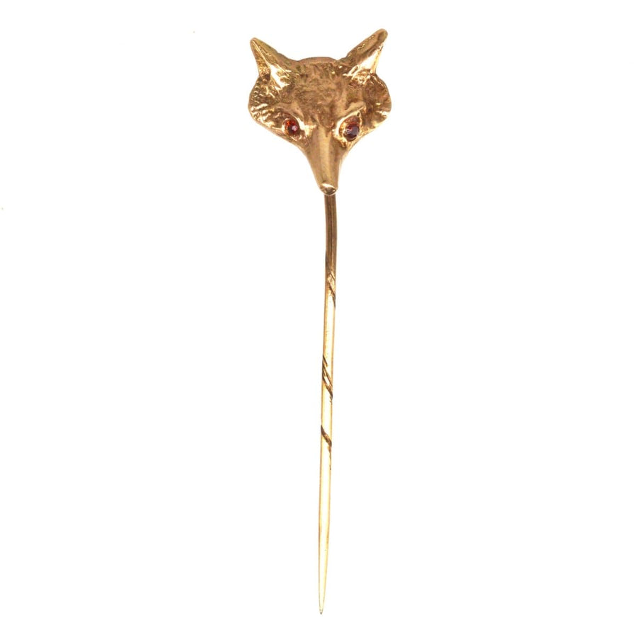 1960s 9ct gold tie pin featuring a fox head with garnet eyes, fully hallmarked London 1966, includes stopper.