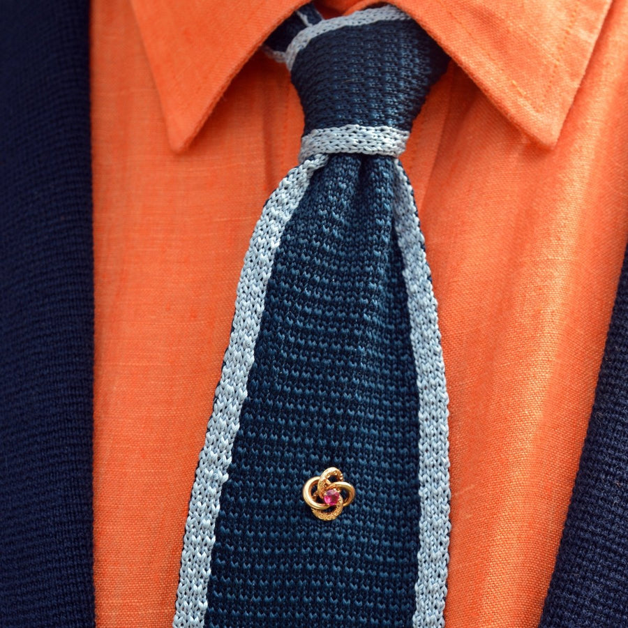 Victorian 15ct Gold Ruby Twist Knot Tie Pin | Parkin and Gerrish | Antique & Vintage Jewelry