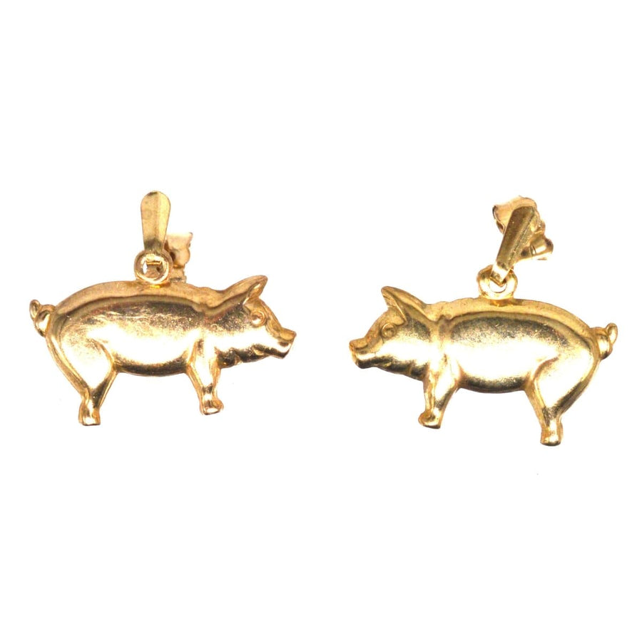 Vintage 9ct gold pig earrings, stylish and adorable, perfect for everyday wear.