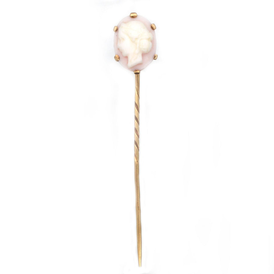 Victorian 9ct gold tie pin featuring a pink conch shell cameo of a Roman goddess, circa 1880s.