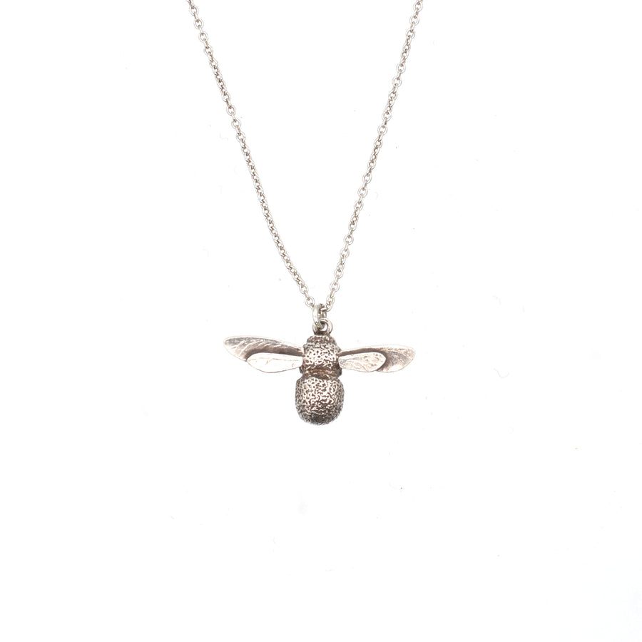 Modern Alex Monroe silver bumble bee pendant necklace with chain, handmade in England.