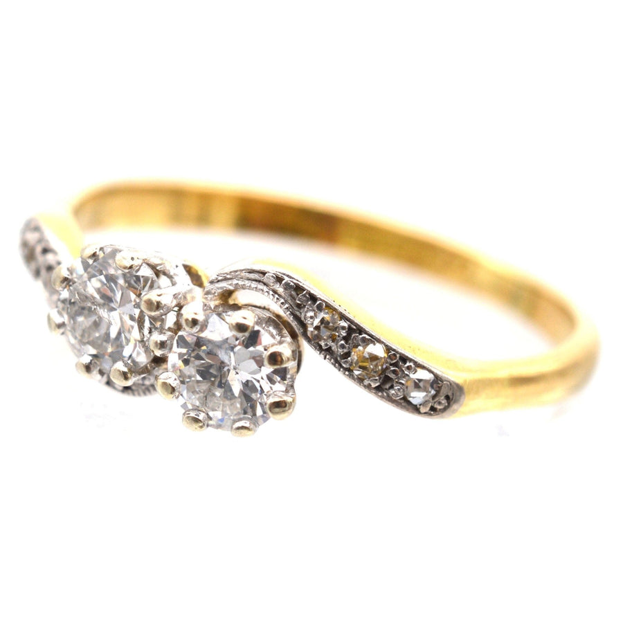 爱德华时期 18ct 黄金和铂金双石钻石 "Toi et Moi "交叉戒指，镶嵌 0.20 克拉钻石。