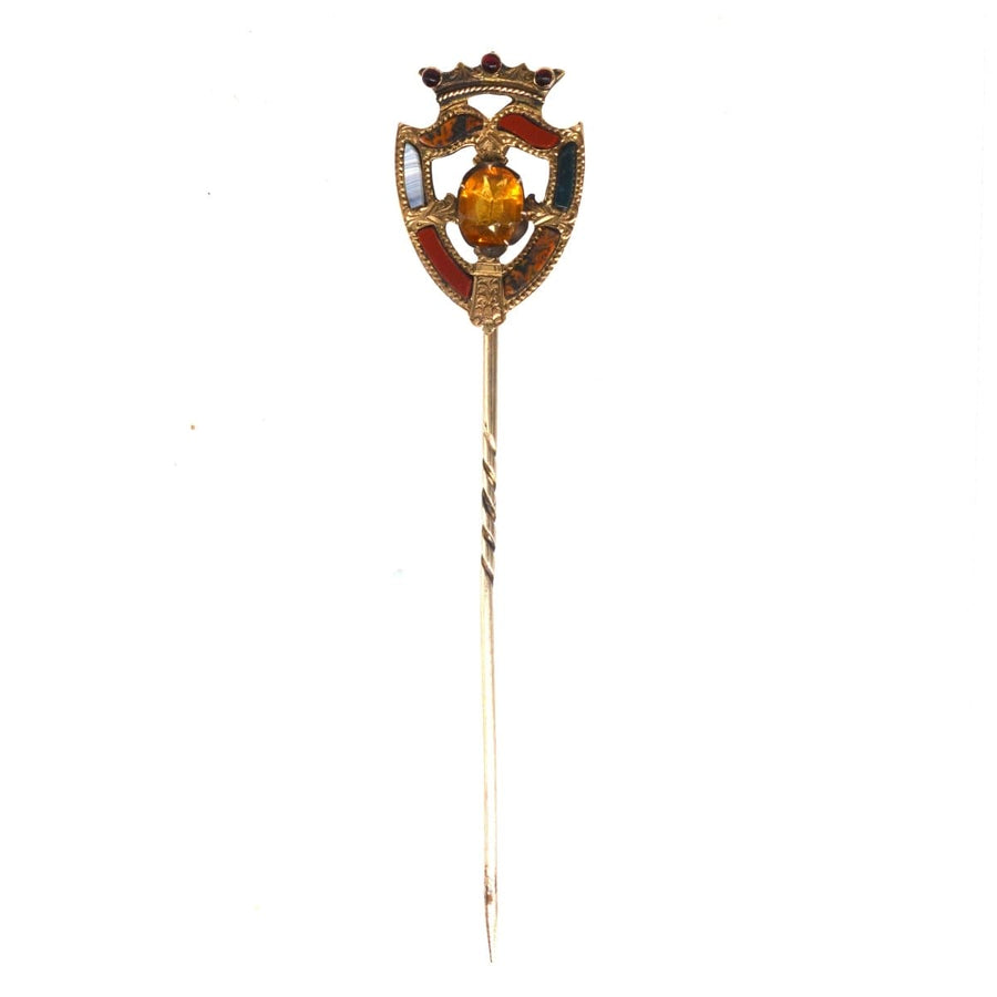 9ct gold Luckenbooth shield tie pin featuring a Cairngorm Citrine gemstone, a unique Scottish jewellery piece.