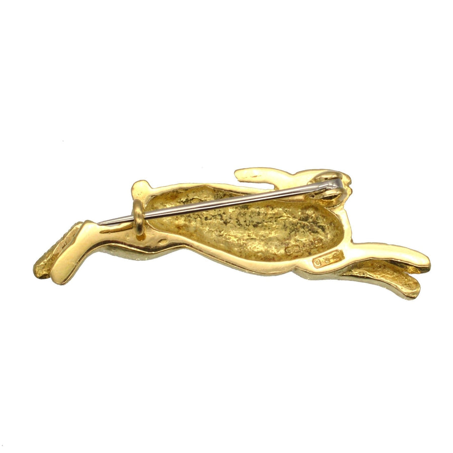 18K 金复古俏皮兔子胸针，镶有钻石眼睛，非常适合搭配翻领或领带。